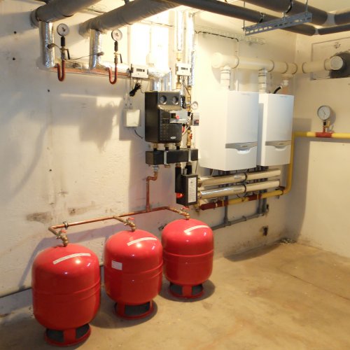 Plynový zdroj tepla pro bytový dům (Jevíčko)