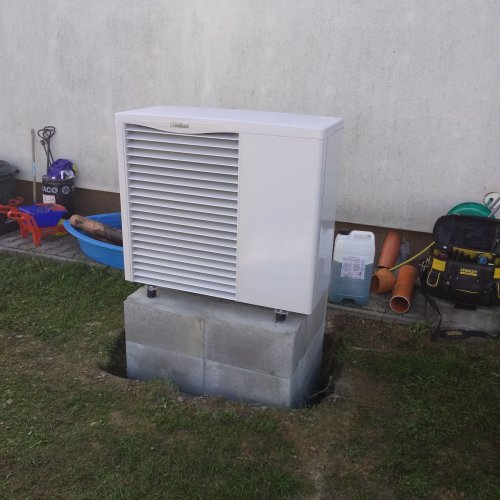 Tepelné čerpadlo místo kotle na pevná paliva (Praha)