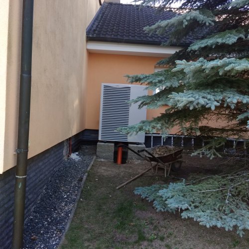 Tepelné čerpadlo místo vytápění naftou (Praha)