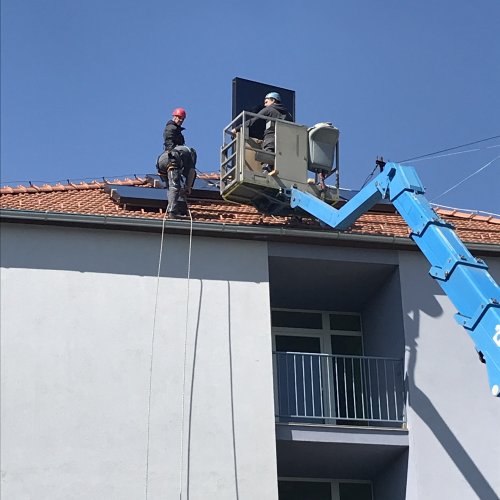 Solární systém pro bytový dům (Brno)